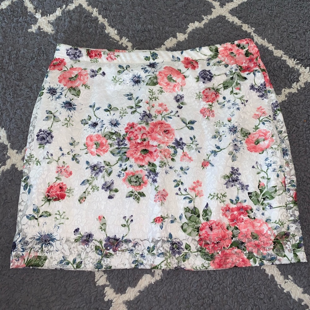 Mini skirt